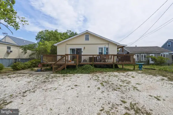 95 Delaware Ave, FORTESCUE, NJ 08321