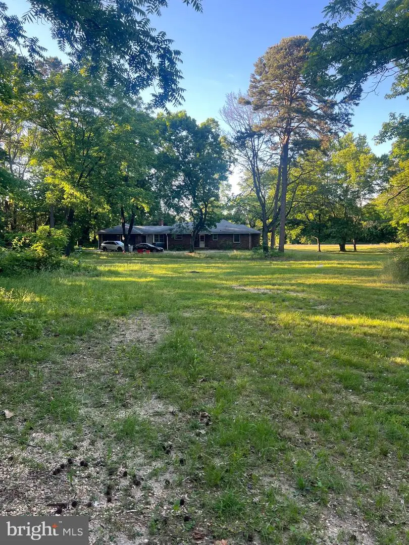 571 And 533 W Sherman Ave, Vineland, NJ 08360 - #1