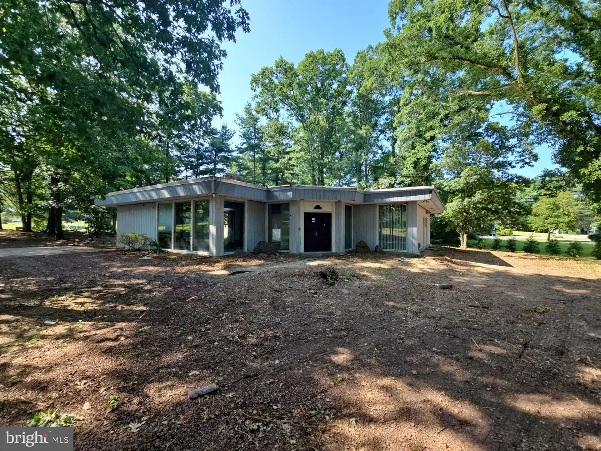 10 Oak Dr, Bridgeton, NJ 08302 - #1