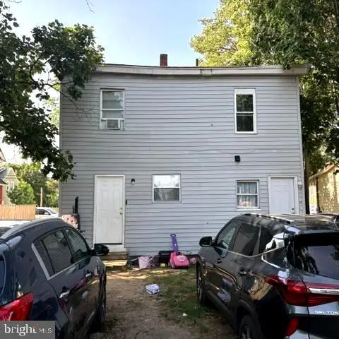 21 W Foundry St, Millville, NJ 08332 - #2