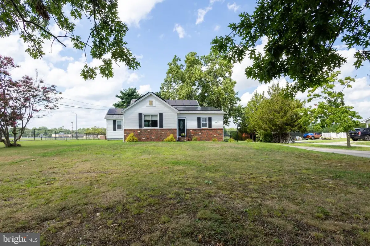 3044 E Chestnut Ave, Vineland, NJ 08361 - #1