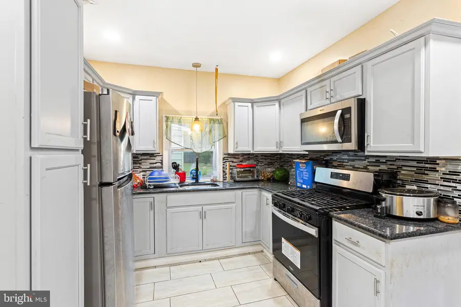 7910 Magnolia Dr, Millville, NJ 08332 - #2