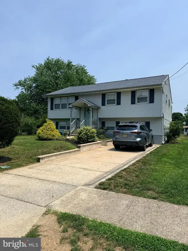 2109 Berkeley Dr, VINELAND, NJ 08361