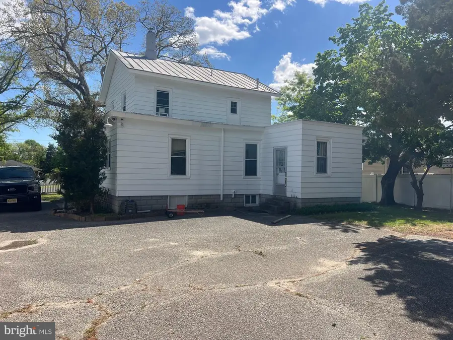 242 E Walnut Rd, Vineland, NJ 08360 - #3