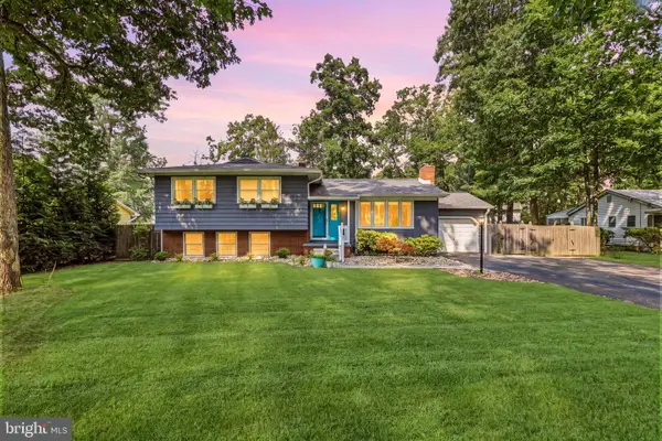 1194 Mcclain Dr, VINELAND, NJ 08361