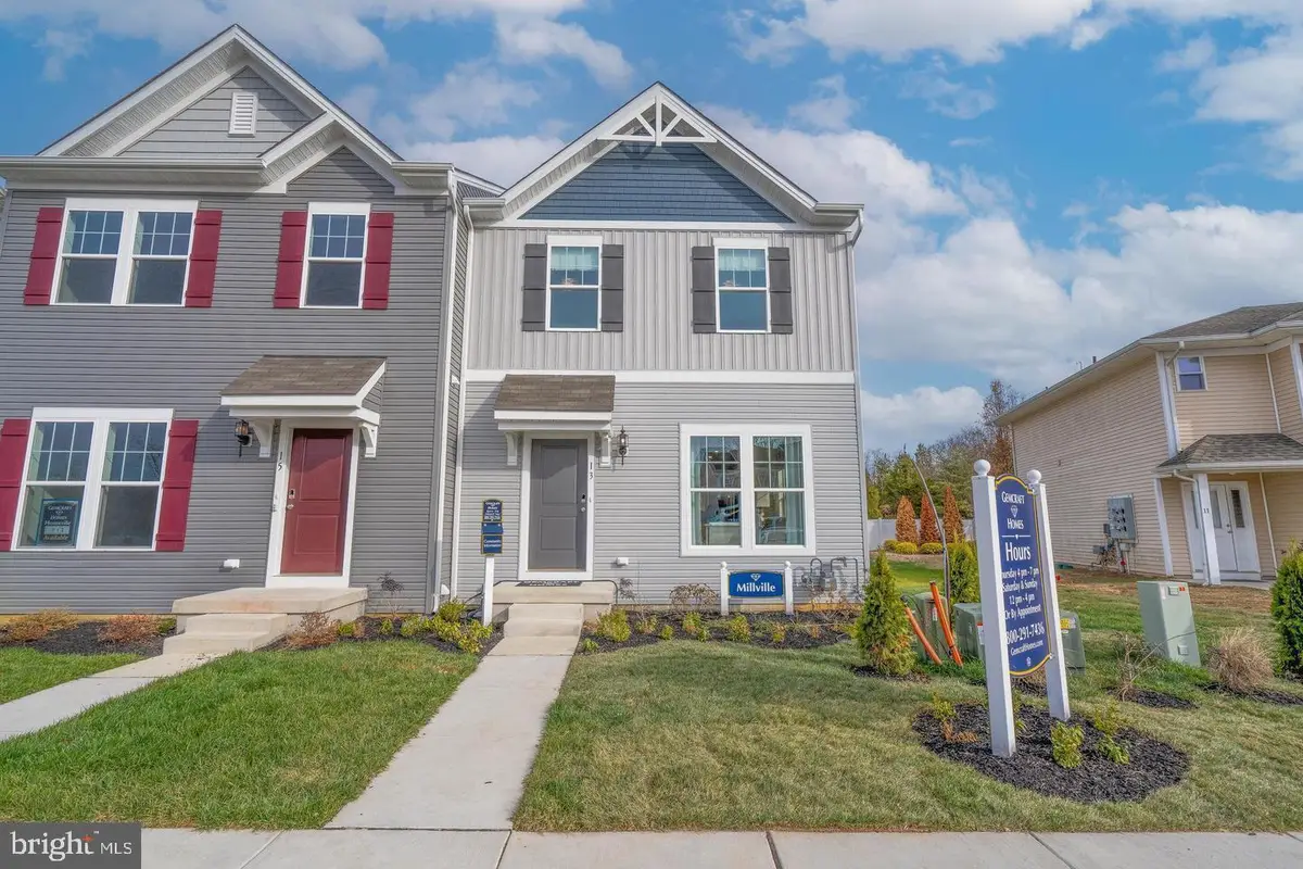48 Whitaker Ct, Millville, NJ 08332 - #1