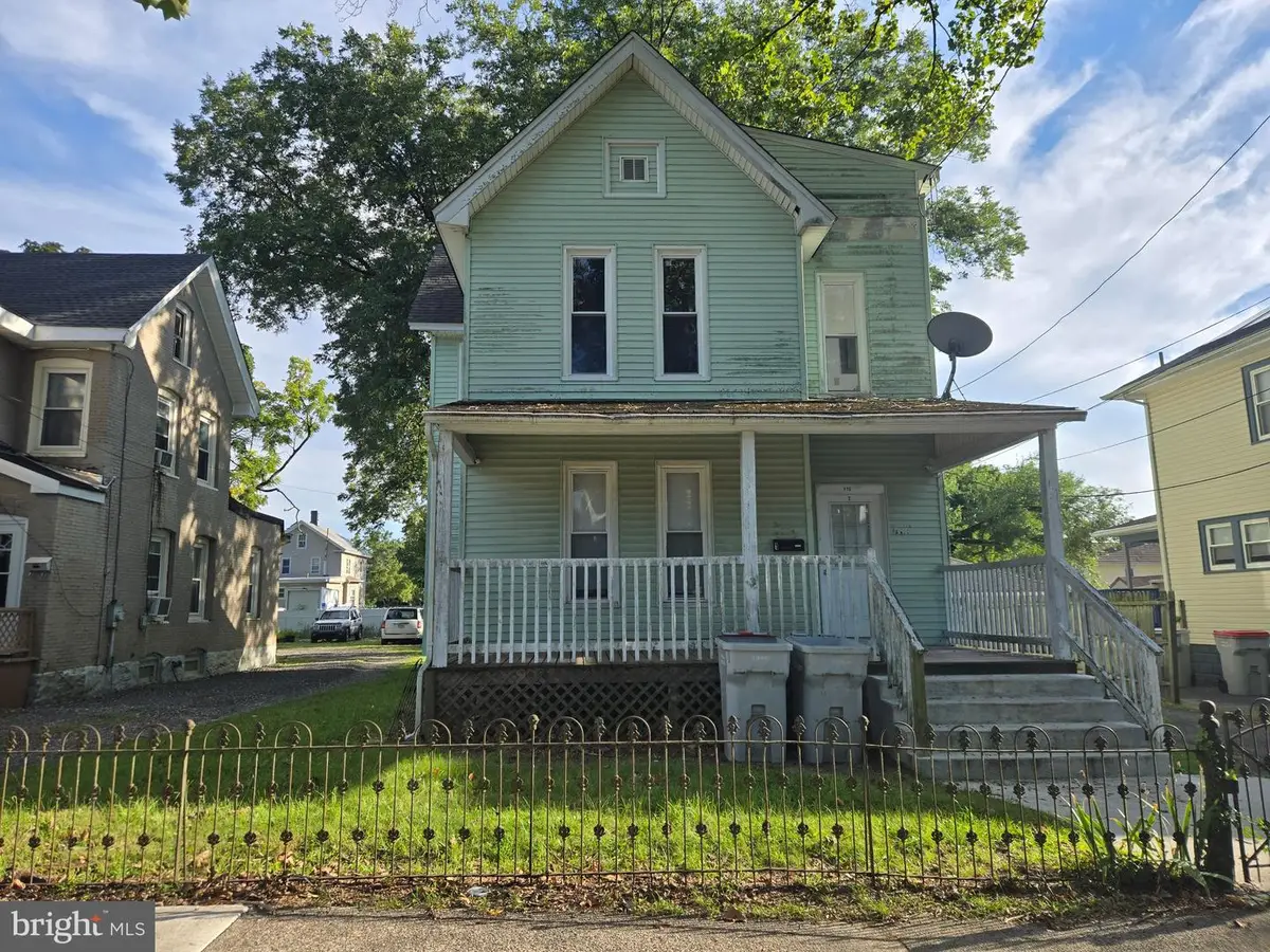 715 E Montrose St, Vineland, NJ 08360 - #1