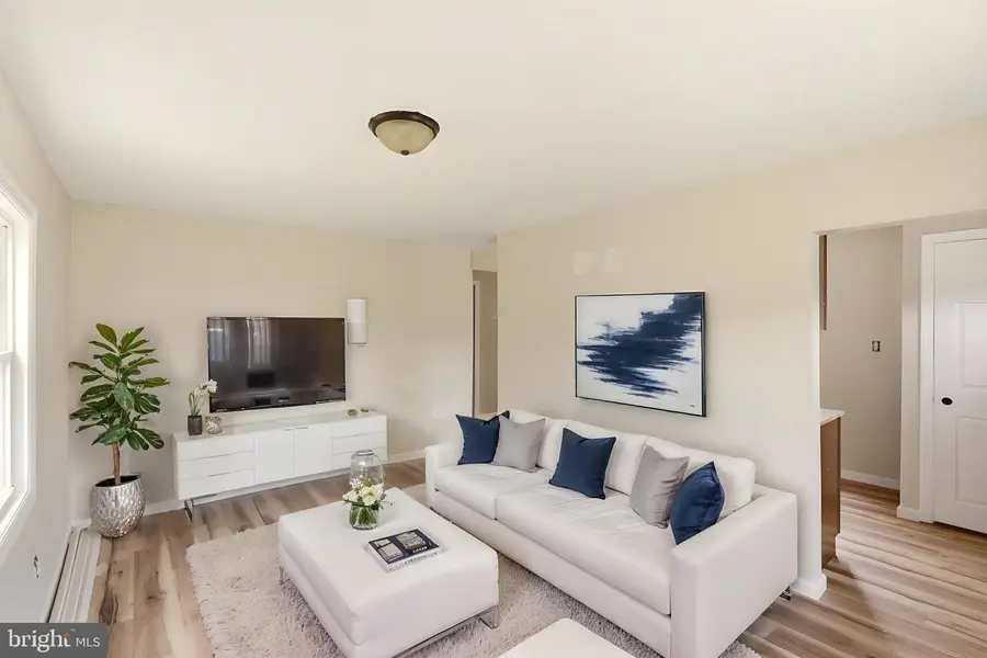 301 Main St, Newport, NJ 08345 - #2
