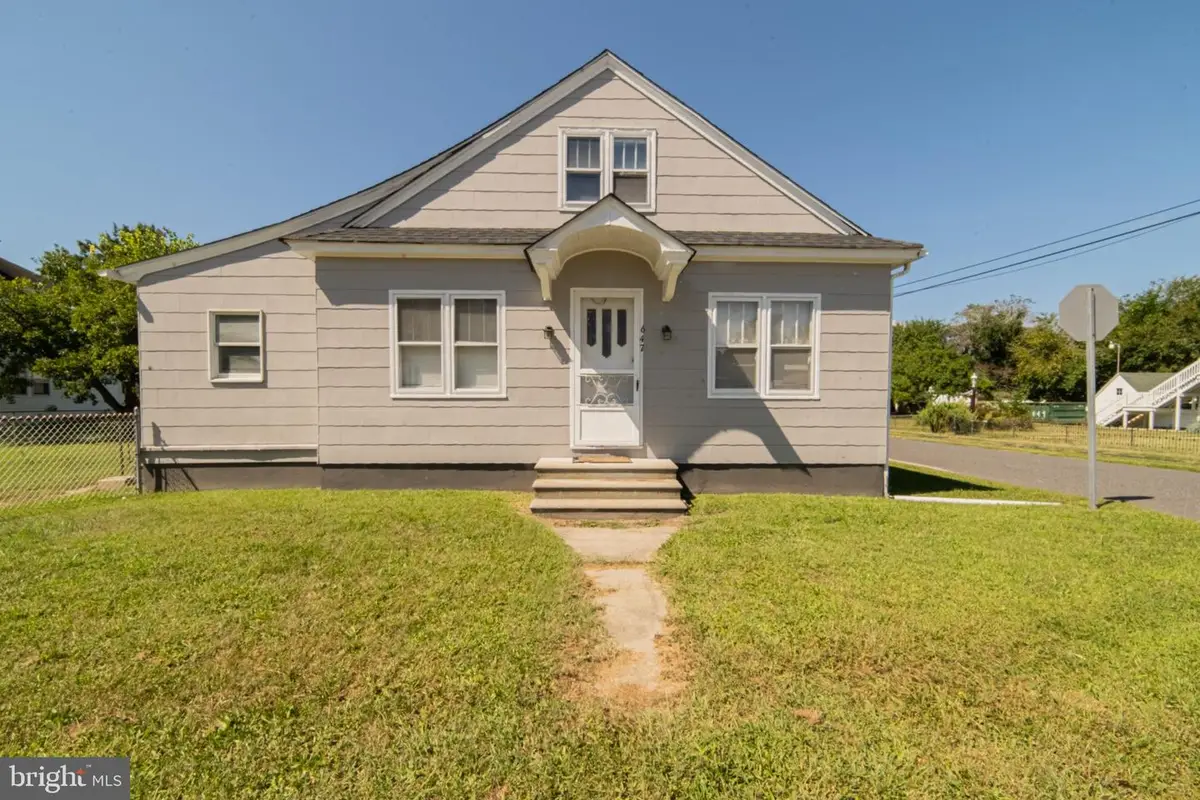 647 Main St, Leesburg, NJ 08327 - #1