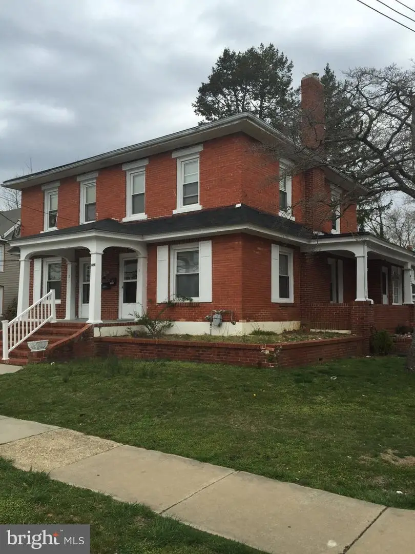 922 E Chestnut Ave, Vineland, NJ 08360 - #1