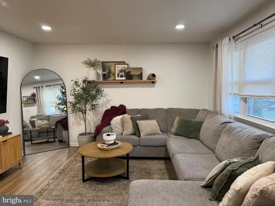 305 W Summit St, Vineland, NJ 08360 - #3