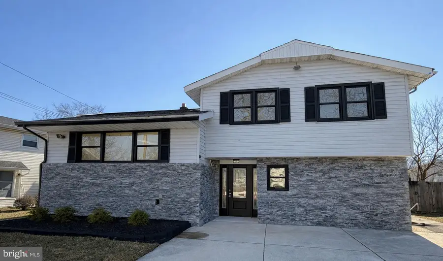 306 Cambridge Rd, Cherry Hill, NJ 08034 - Image #2