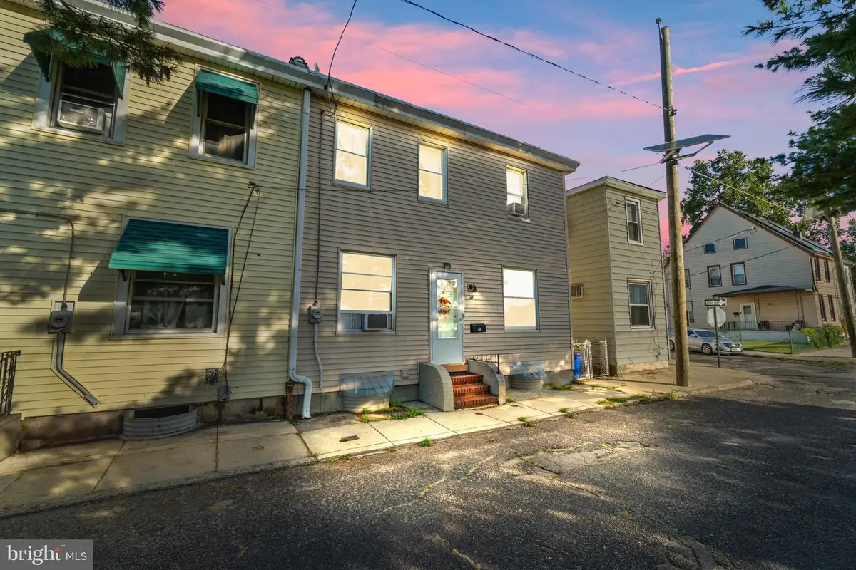 30 S Railroad Ave S, Gloucester City, NJ 08030 - Image #1