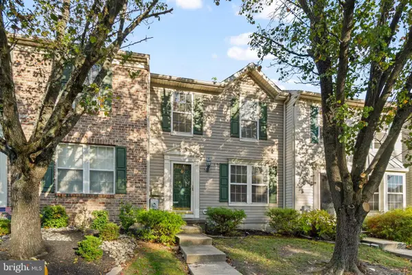 19 Coachlight Dr, SICKLERVILLE, NJ 08081