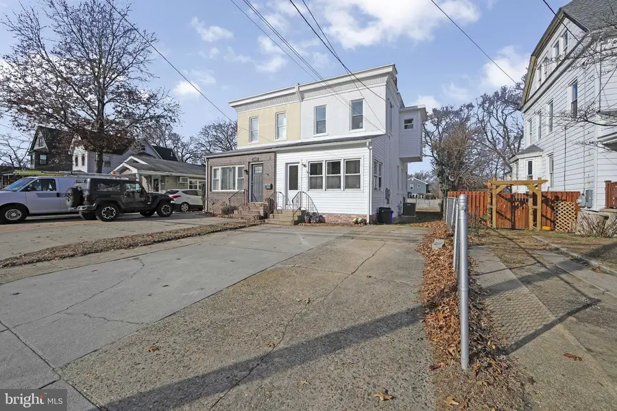 421 Lincoln Ave, Collingswood, NJ 08108 - Image #2