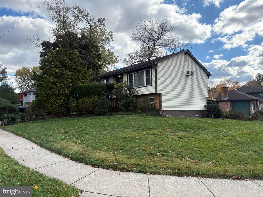 301 Downing Rd, Somerdale, NJ 08083 - Image #2