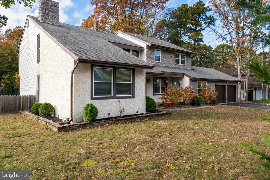 4 Brookwood Dr, Voorhees, NJ 08043 - Image #3