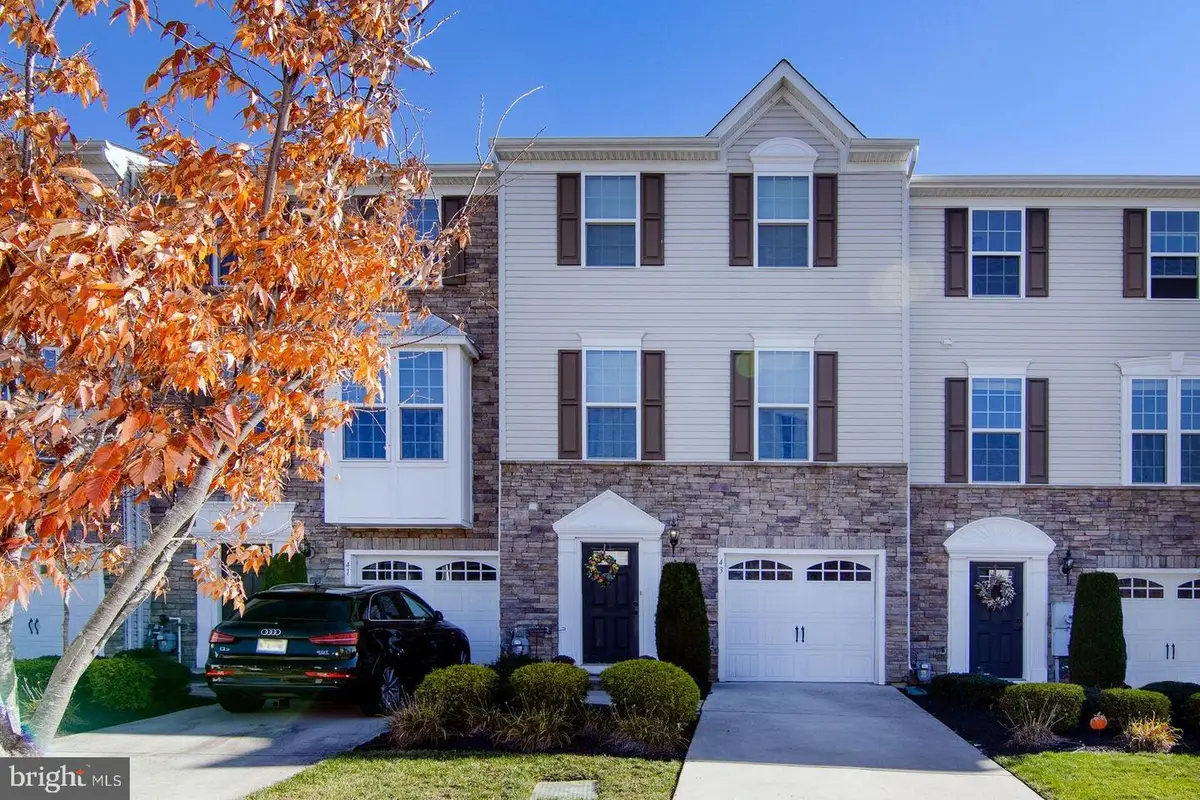 43 Village Green Ln, Sicklerville, NJ 08081 - Image #1