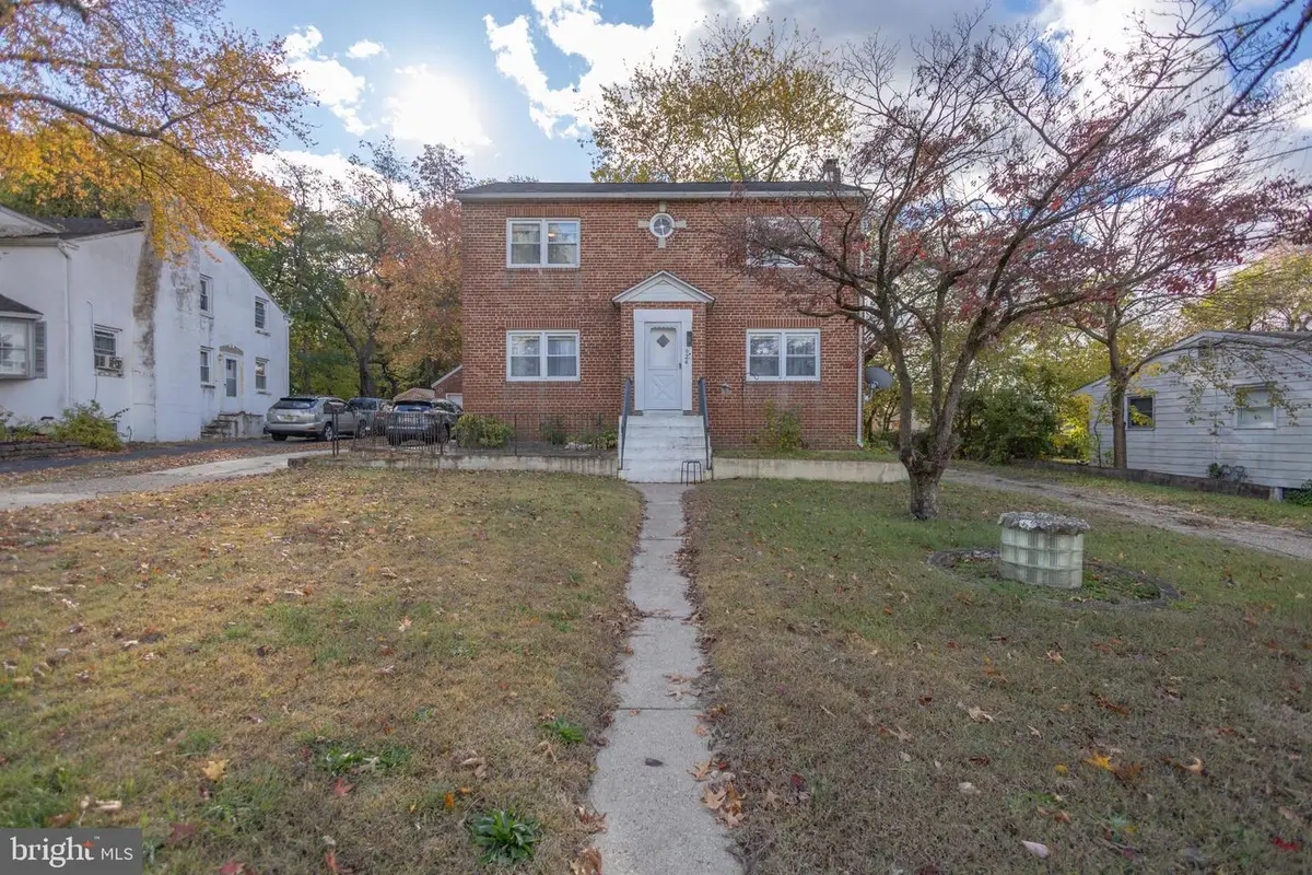 924 W Evesham Rd, Glendora, NJ 08029 - Image #1