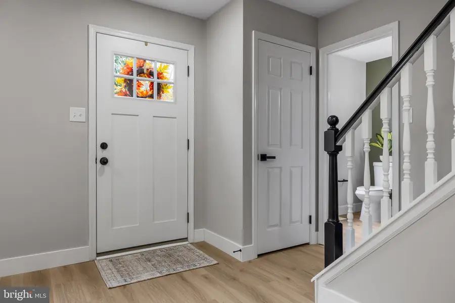 81 Rosalind Cir, Sicklerville, NJ 08081 - Image #2