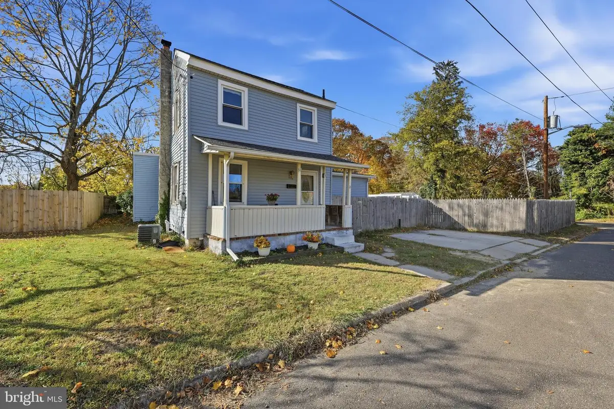 21 Baptist Ln, Blackwood, NJ 08012 - Image #1