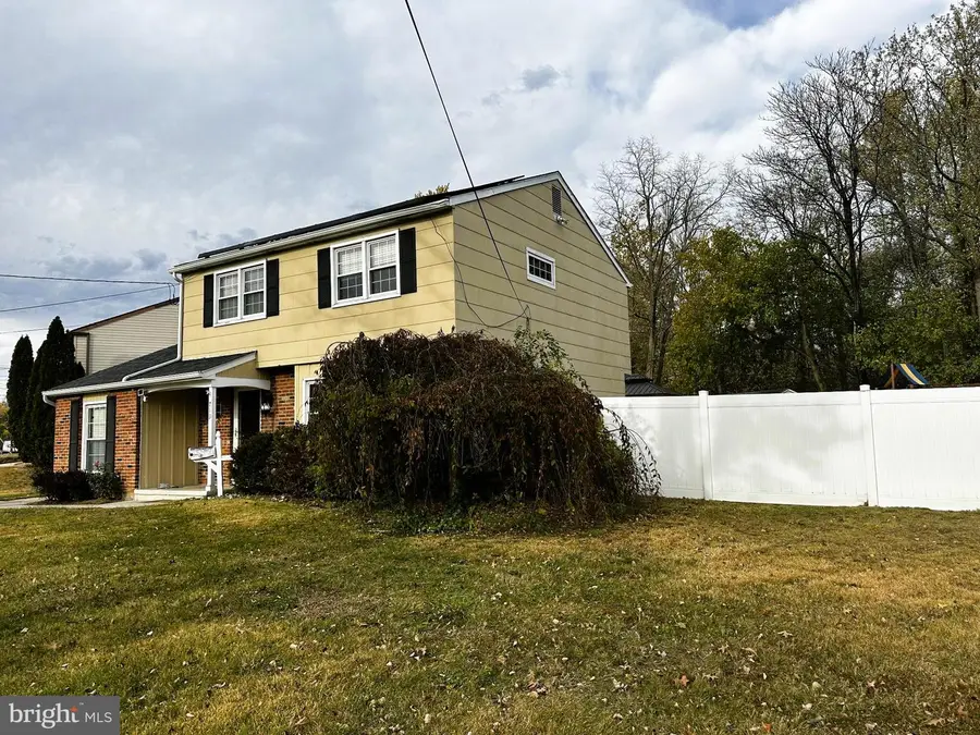 713 Linda Ave, Blackwood, NJ 08012 - Image #2