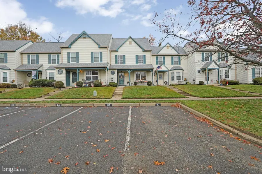 80 Knoll Dr, Blackwood, NJ 08012 - Image #2