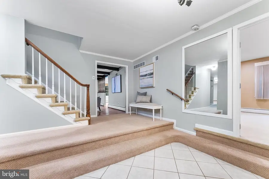 7 Dale Dr, Voorhees, NJ 08043 - Image #2