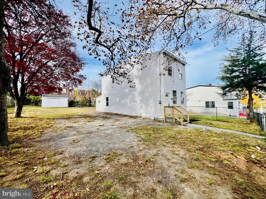 127 N 33rd St, Camden, NJ 08105 - Image #2