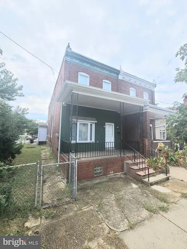 738 Division St, GLOUCESTER CITY, NJ 08030