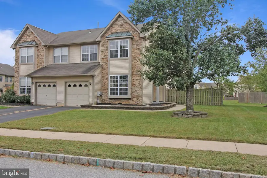 121 Wilson Ln, Berlin, NJ 08009 - Image #2