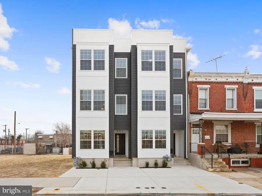 852 Woodland Ave, Camden, NJ 08104 - #2