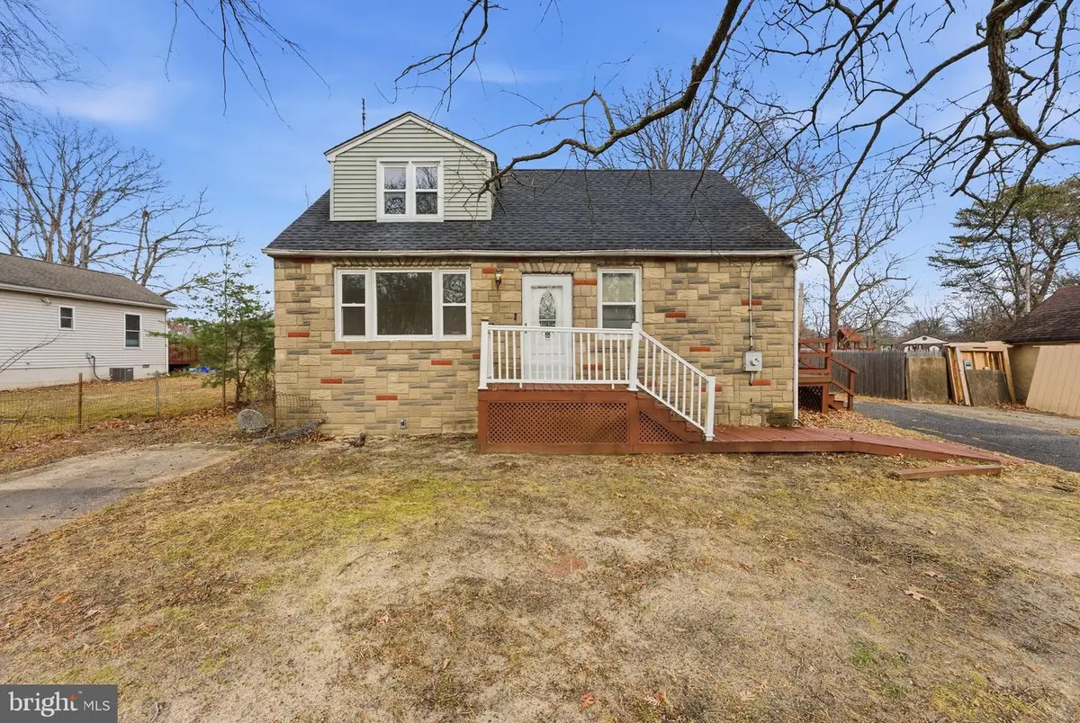 339 Magnolia Ave, West Berlin, NJ 08091 - Image #1