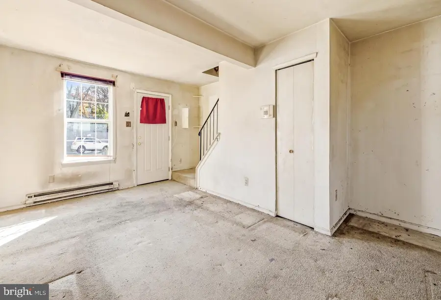 79 Edinshire Rd, Sicklerville, NJ 08081 - Image #3