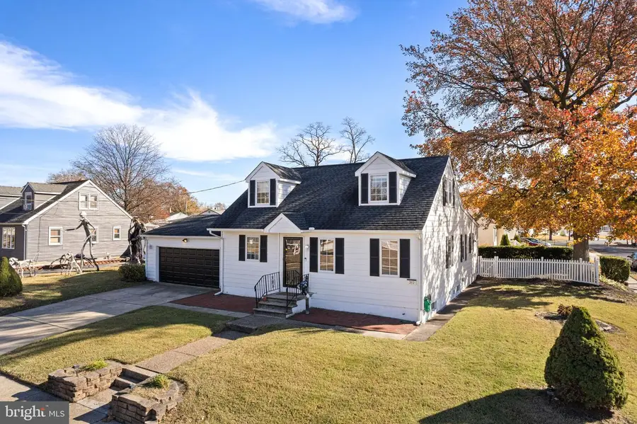 392 Walnut Ave, Gloucester City, NJ 08030 - Image #2