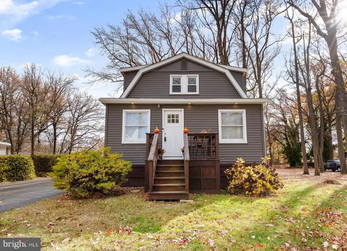 645 Woodland Ave, Cherry Hill, NJ 08002 - Image #1