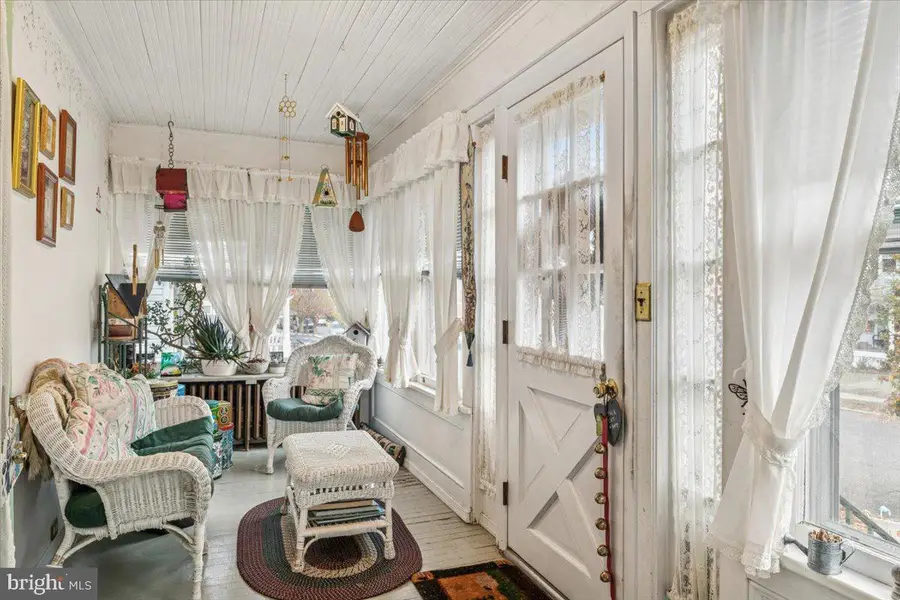 231 Woodlawn Ter, Collingswood, NJ 08108 - Image #2