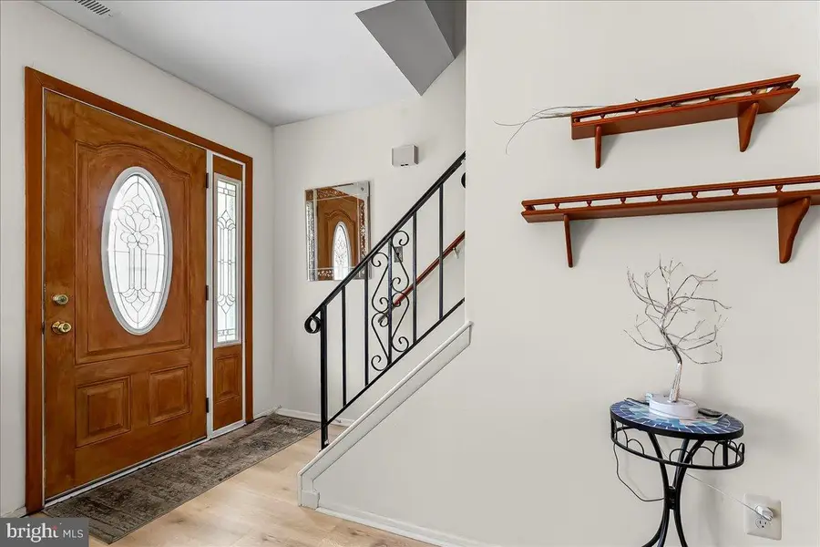 9 Oriole Pl, Clementon, NJ 08021 - Image #2