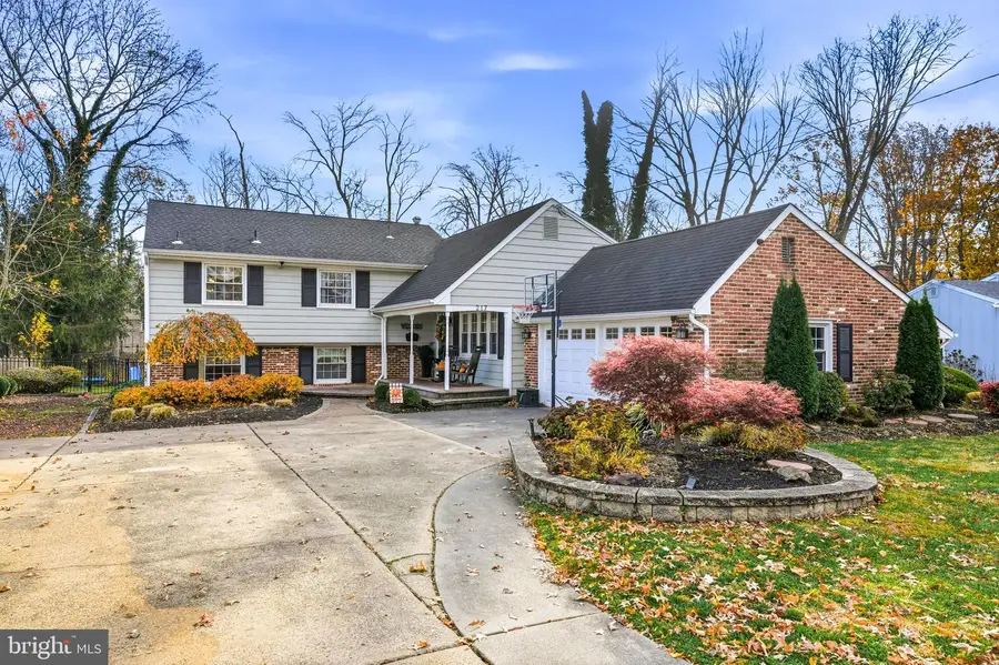 217 Redstone Rdg, Cherry Hill, NJ 08034 - Image #3