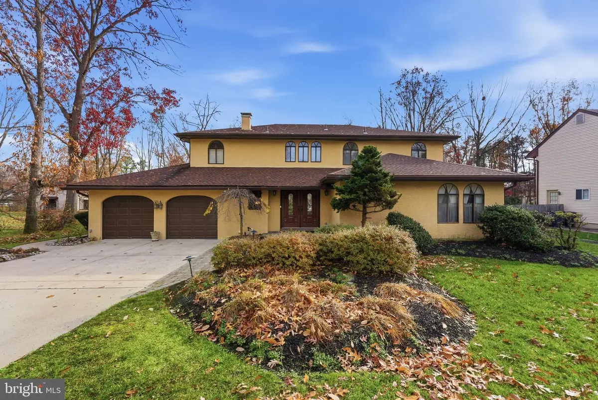 3 Stonehurst Dr, Voorhees, NJ 08043 - Image #1