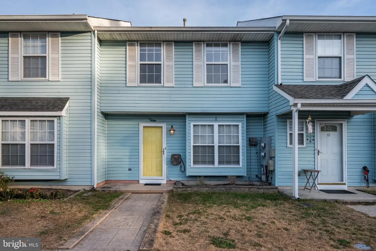 13 Ford Ln, Berlin, NJ 08009 - Image #1