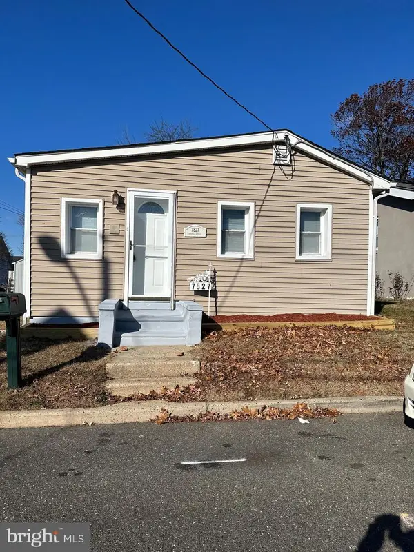7527 Tripoli Ave, PENNSAUKEN, NJ 08110