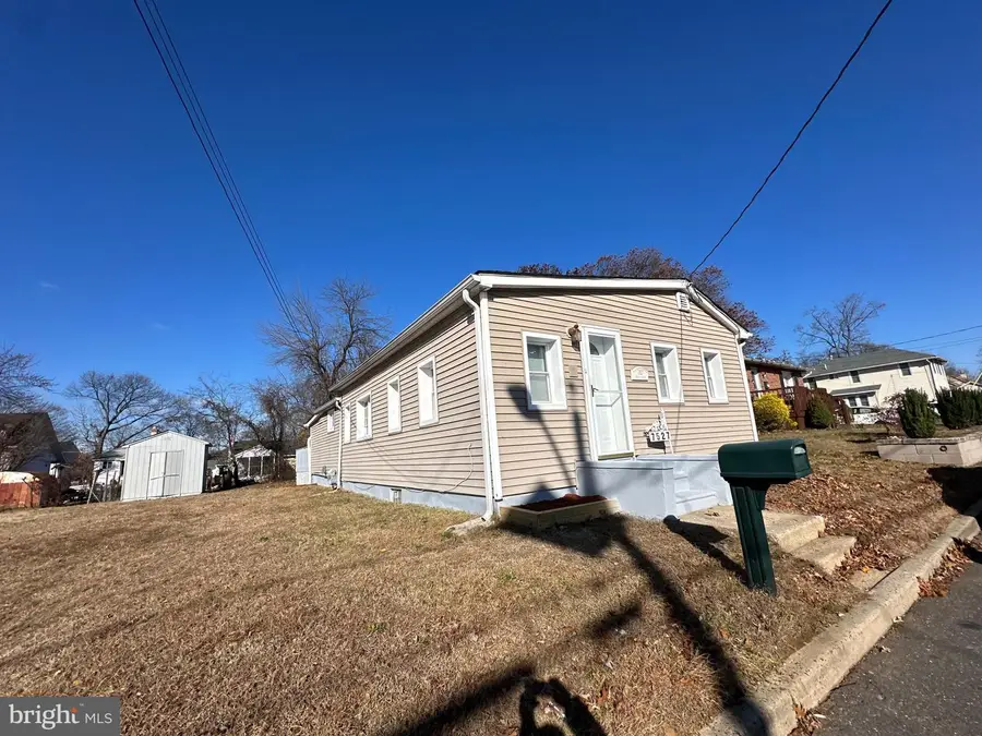 7527 Tripoli Ave, Pennsauken, NJ 08110 - Image #2