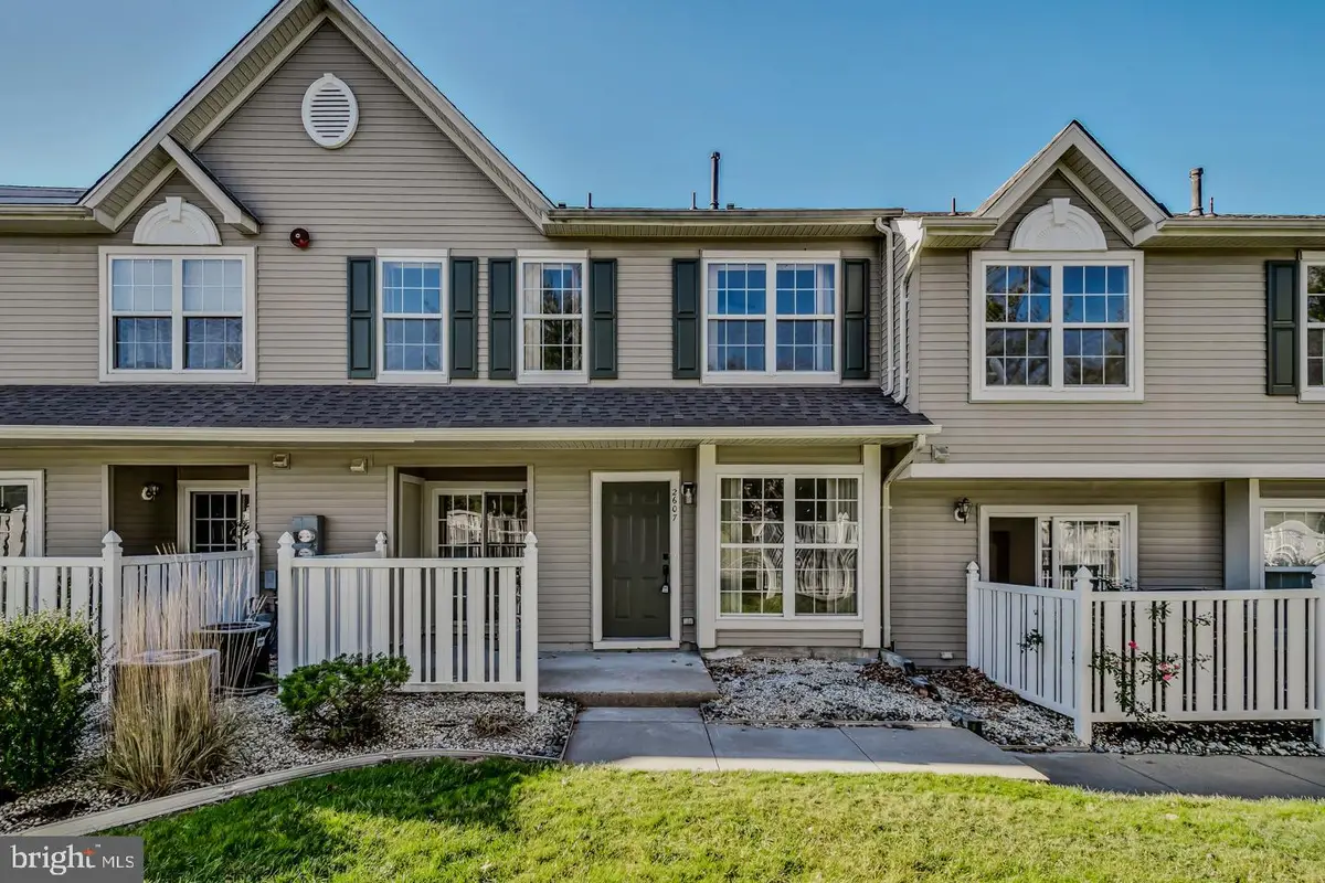 2607 Beacon Hill Dr, Sicklerville, NJ 08081 - Image #1