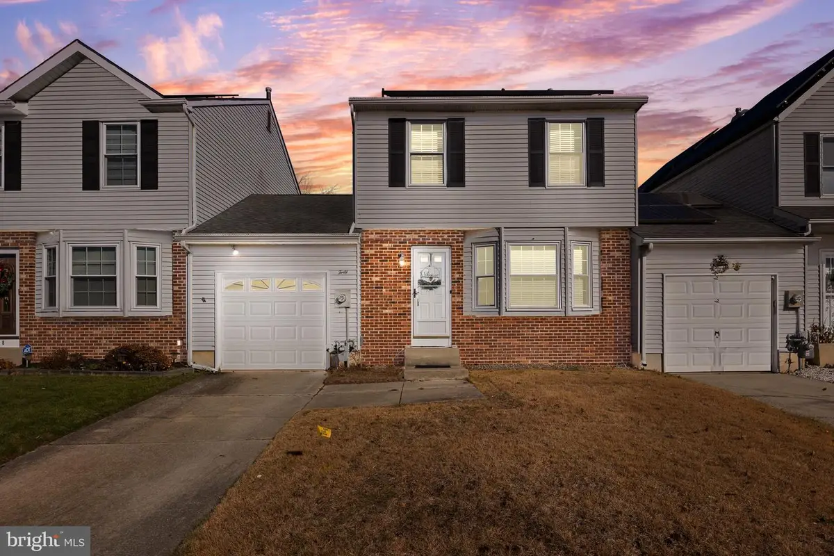 40 Blue Jay Dr, Clementon, NJ 08021 - Image #1