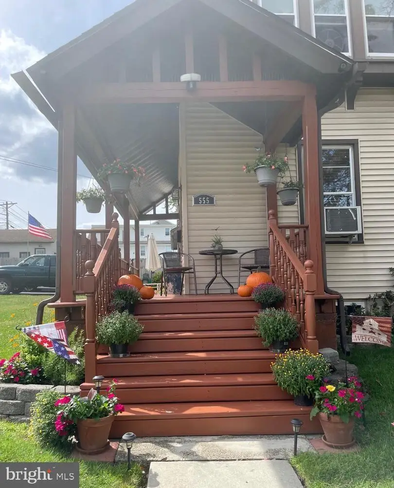 555 Velde Ave, Pennsauken, NJ 08110 - Image #2