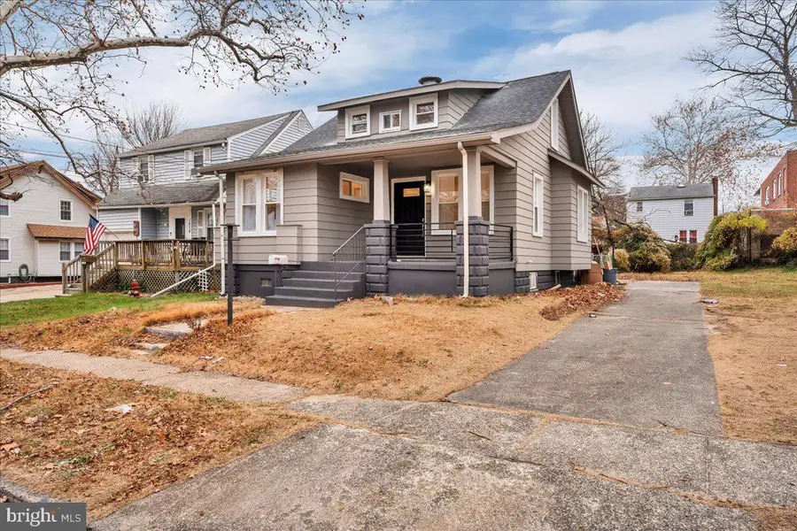 1938 W River Dr, Pennsauken, NJ 08110 - Image #2