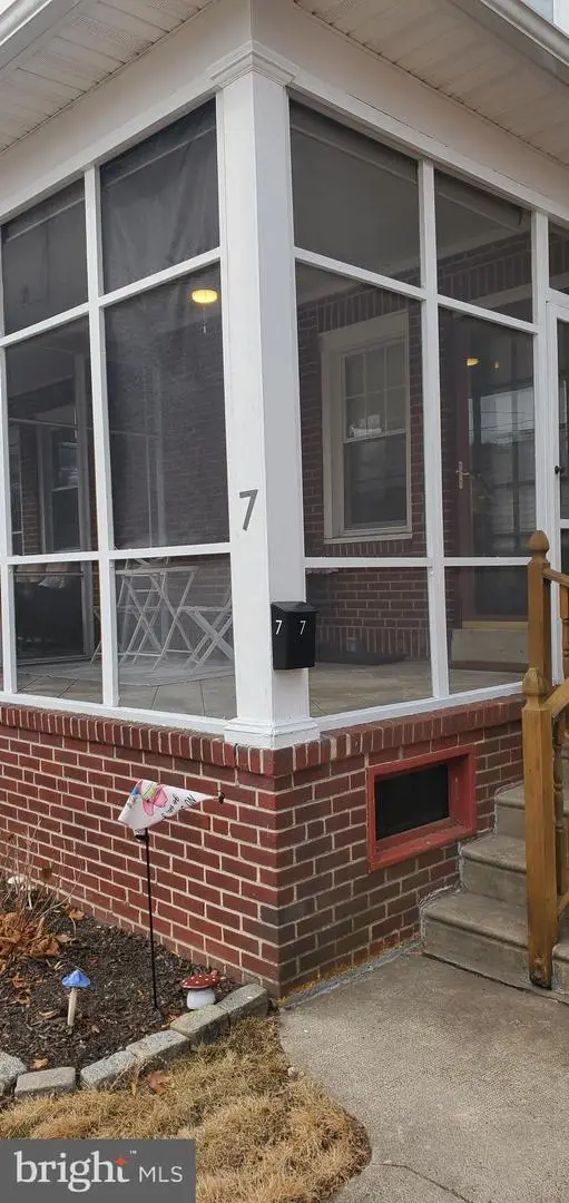 7 W Palmer Ave, Collingswood, NJ 08108 - Image #2