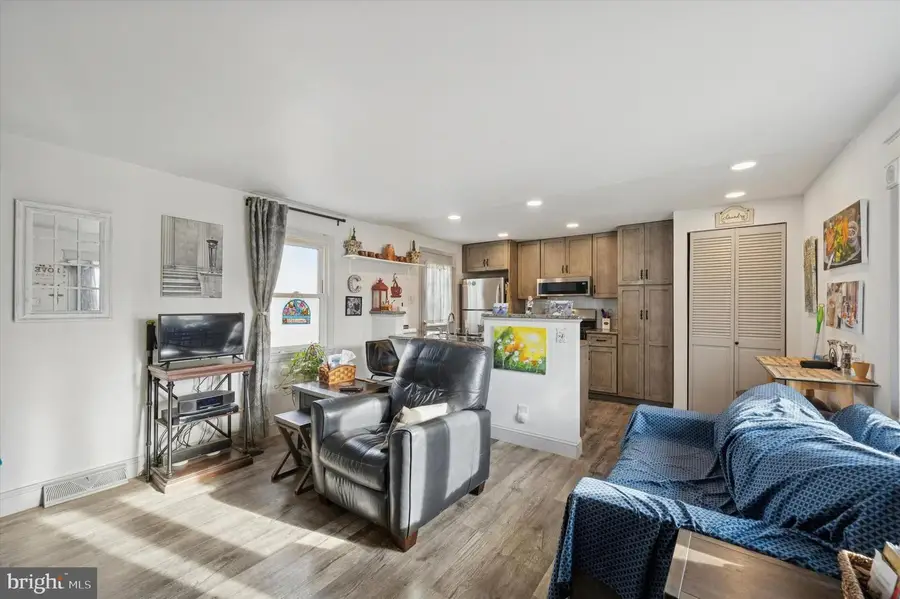 51 Jefferson Ave, Mount Ephraim, NJ 08059 - Image #3