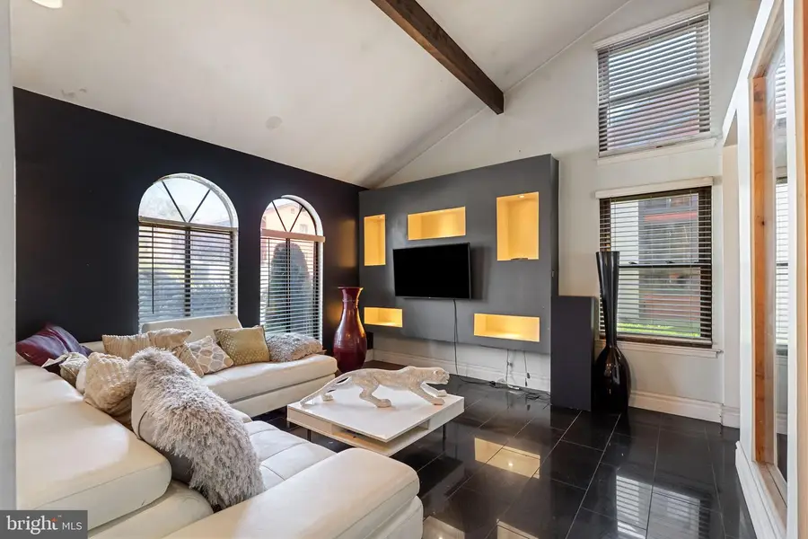 16 Del Sol Pl, Sicklerville, NJ 08081 - Image #2